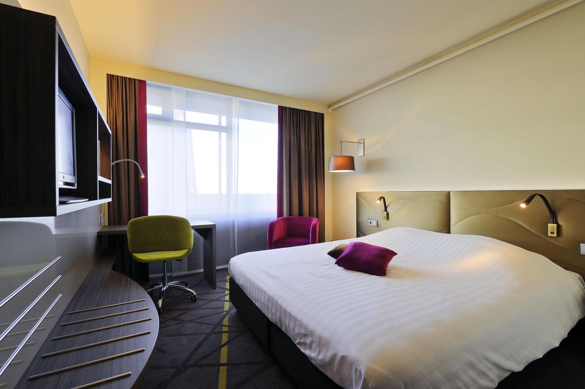 Mercure Hotel Groningen Martiniplaza Ngoại thất bức ảnh